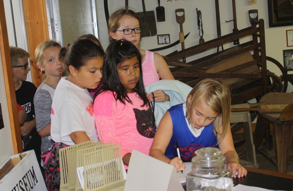 Gazette October 2016 Ogle County Historical Society 4 TH GRADERS VISIT On Thursday and Friday, September 22 nd and 23 rd, the Oregon Elementary School 4 th graders visited the Historical Society.
