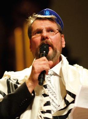 Alan Bachman, chairman of the Salt Lake Interfaith Roundtable, speaks in the Salt Lake Tabernacle in February 2012.