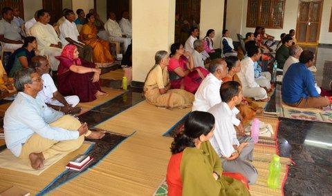 Every evening session started with a two hour elaborate meditation session followed by the Vedanta class.