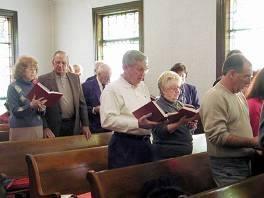 Hymns Hymns will be sung during the service. Like the Bible readings they will focus on Christian beliefs about life after death, heaven, Jesus resurrection and God s love.