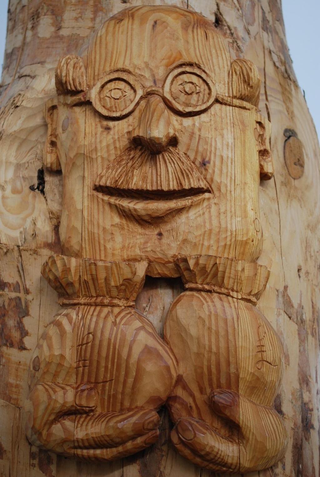 One of the Twelve Apostles carved on the trunk of a Douglas Fir Tree.