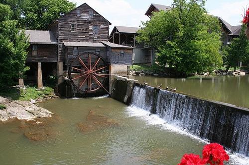 Keenager Old Mill Luncheon All Keenagers (55+) are invited to The Old Mill Restaurant in Pigeon Forge
