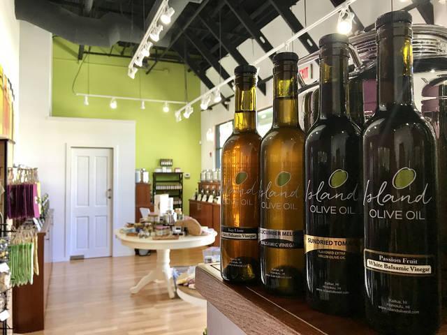 Upcoming Events: Island Olive Oil Tasting Date: Saturday March 31, 2018 Where: Island Olive Oil Kailua (shop located at 609 Kailua Road, Kailua) Time: 3:00-5:00 p.m. Cost: $25 for FOISOH members; $35 for non-members.