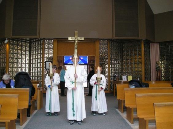 The Roles of Servers There are three roles to be performed at each Mass. 1.