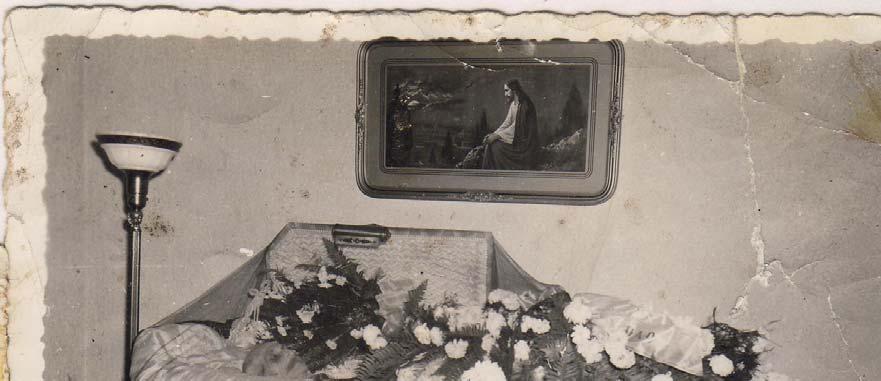 1945  grave
