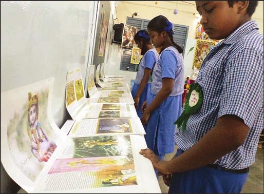 Nagar, Ph: 2434 0702) held an exhibition on Life and leelai of Lord Krishna on Aug.