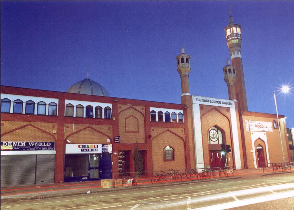 The purpose built East London Mosque
