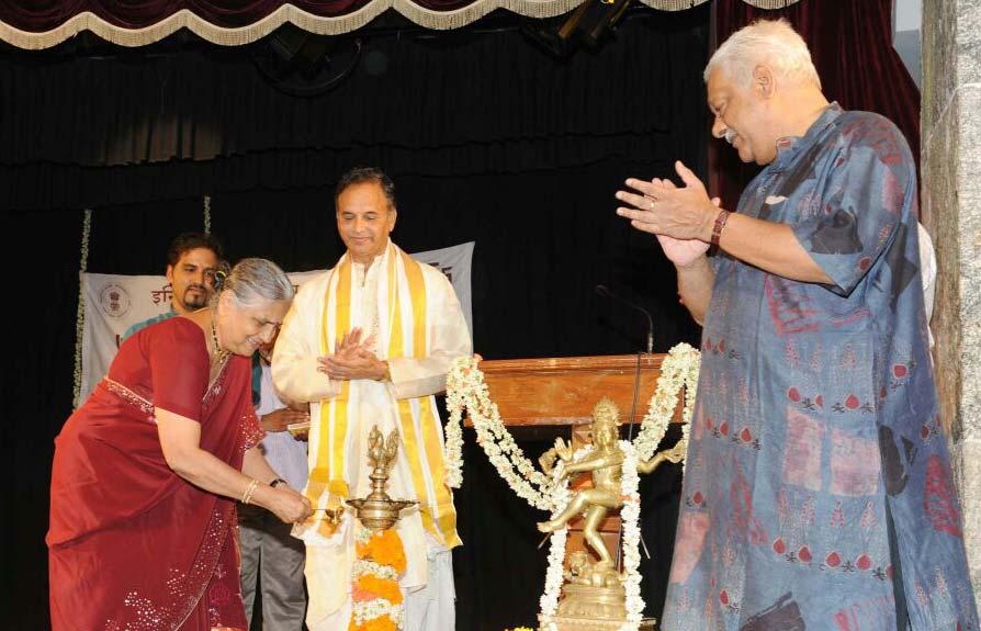 BHARATIYA VIDYA BHAVAN AND INDIRA GANDHI NATIONAL CENTRE FOR THE ARTS PROGRAMME : PERINI - A LECTURE DEMONSTRATION HELD