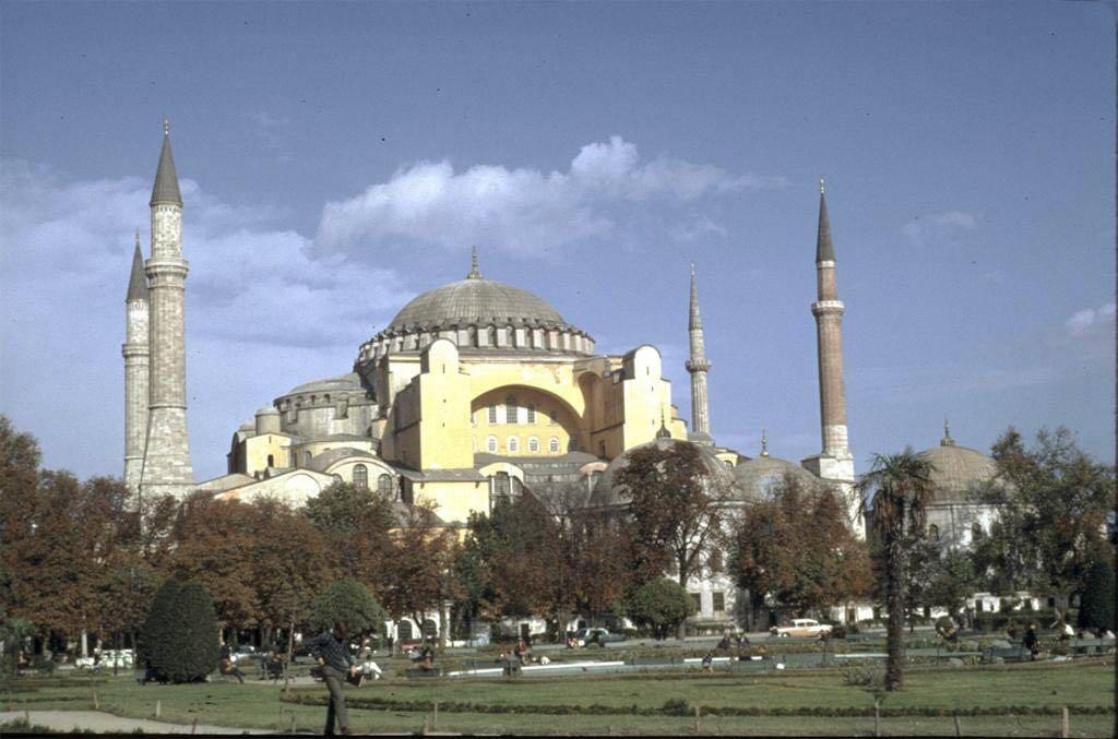 Hagia Sophia, Istanbul 532-537 by