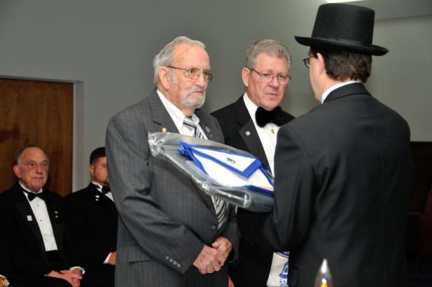 Page 4 Nitram Lodge - Trestleboard Brother Leo Smith, Tyler Emeritus Just before the installation of officers on Jan 5 th, the outgoing Worshipful Master had Brother Leo Smith presented West of the