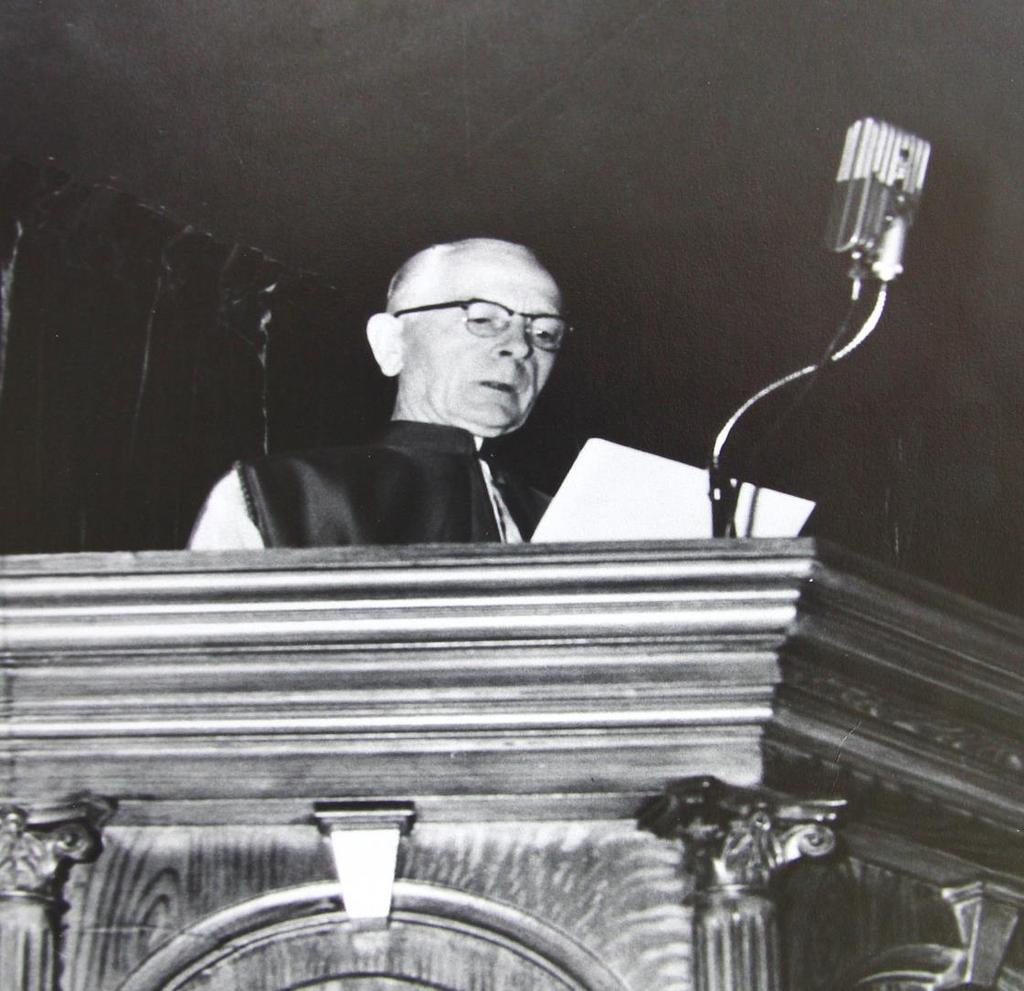 Monsignor Horgan had been honored twice by Pontiffs, in 1925 by Pope Pius XI who named him a Domestic Prelate, and in 1948 by Pope Pius XII who appointed him a Protonotary Apostolic.