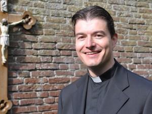 Fr Michel Remery TBC (NOVEMBER) The author of the book Tweeting with GOD, Rev Dr Michel Remery M.Sc. (1973), is a priest of the diocese of Rotterdam, the Netherlands.