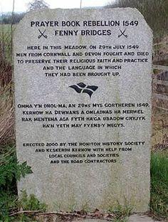The memorial - in English and in Cornish - erected at Fenny Bridges in 2000.