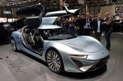 Recently, this car has been approved for European roads and that is why I am writing about it now. The car uses salt water to power four electric motors which then turn the wheels of the car.