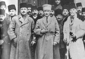 Sultan Abd al-hamid II claimed that the Ottoman rulers were caliphs, speaking for the entire Islamic world According to this view, the Ottoman Empire would be a despotic state with a pan-islamic