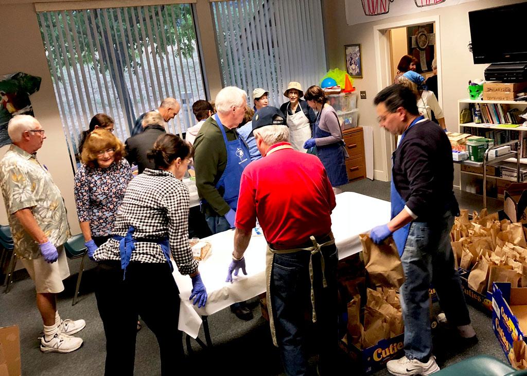 org 140 Breakfast bags and 140 Lunches Delivered Sunnyvale Shelter received a love filled delivery of food last week as the Outreach Members got together to make an impact in the community.