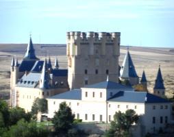 " 10 September: Joining the Segovia Community Segovia is a beautiful Spanish town in Castile, filled with some of the finest works of art, architecture and sculpture in Spain: aqueduct,