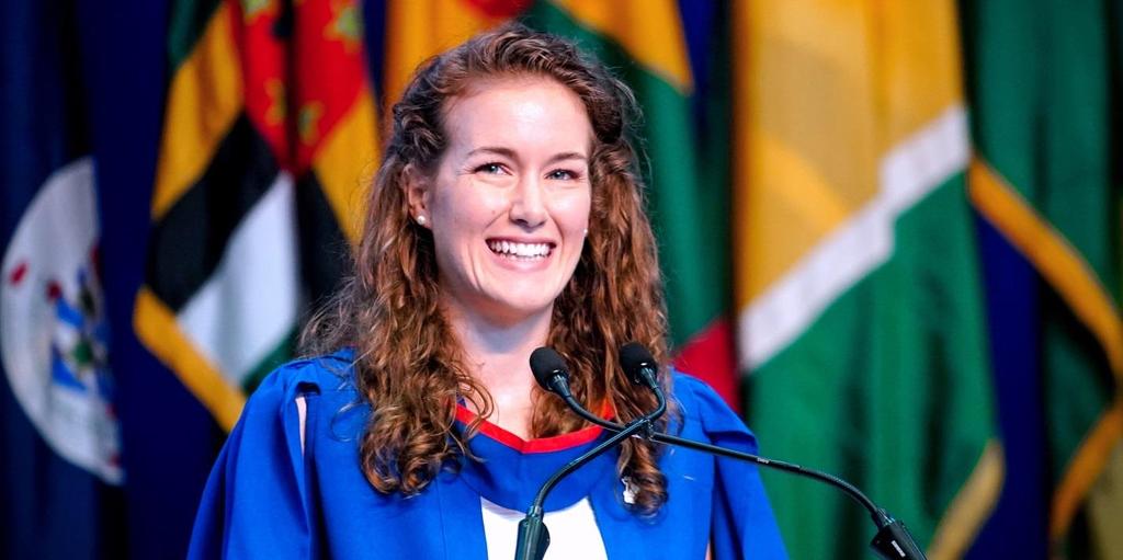 1 THE UWI GRADUATION 2018: VALEDICTION Shine Your Light to Help Others By ZOE BROWN Zoe Brown Ms Zoe Pearl Brown (Bachelor of Science, Psychology [Special], First Class