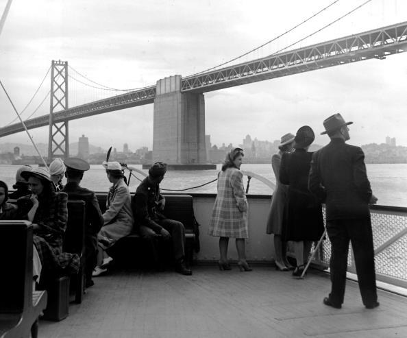 GWEN S PEN PART 4 OF THE SERIES "SACRIFICE" Photo of passengers approaching San Francisco in 1941.