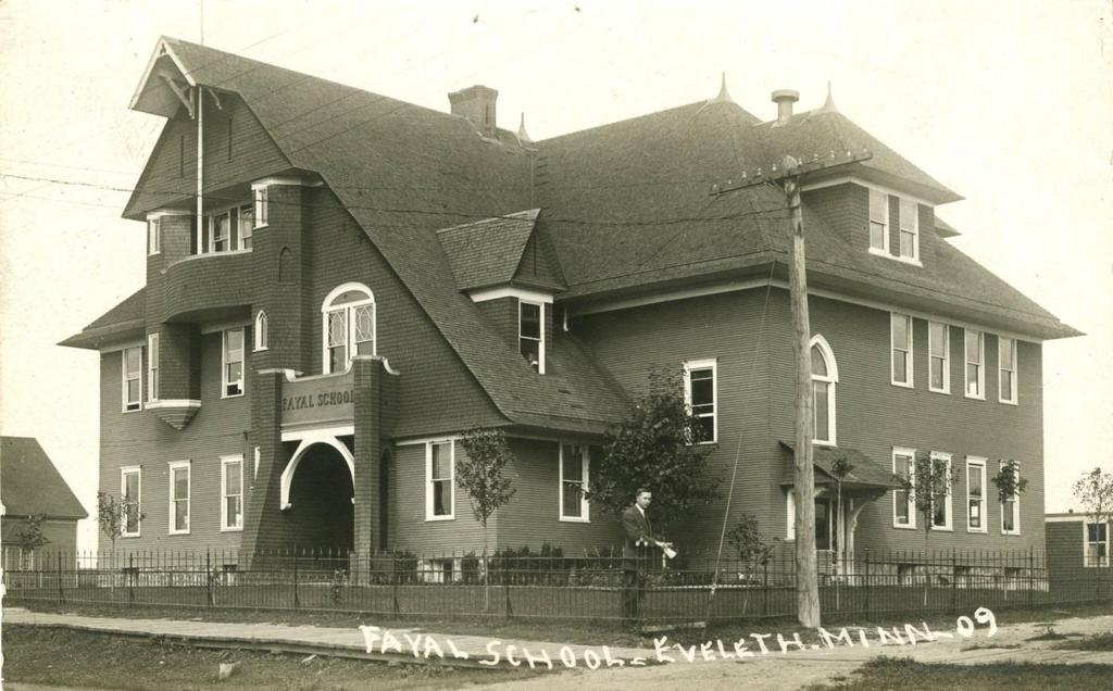 1901 More Hospital opened New