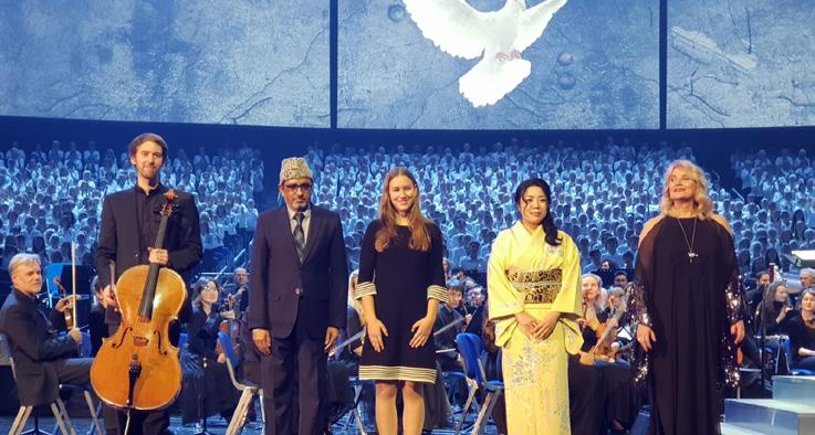 2 November. Mr. Amir Aziz, Imam of the Berlin Mosque was blessed with the opportunity to recite the Adhan in an international Concert for Peace to commemorate 100 years of World War I.