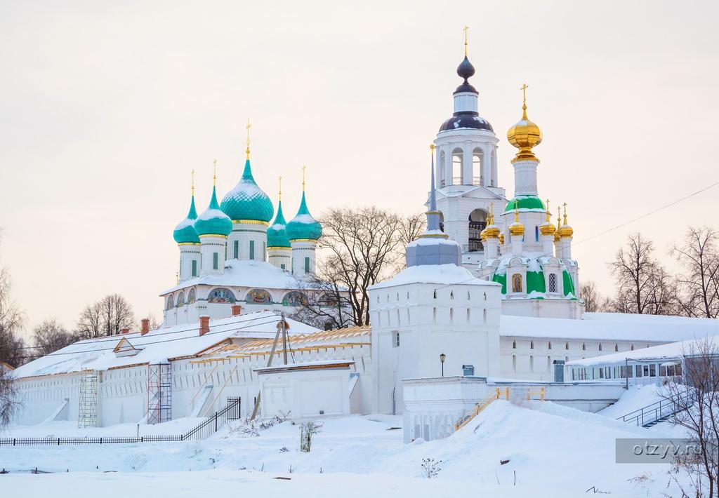 Day 20, February 21: Vladimir & Bogolyubovo The Assumption cathedral (famous for Andrey Rublev frescoes) St Demetrius cathedral (outside only) Golden gates Lunch in a local restaurant, serving