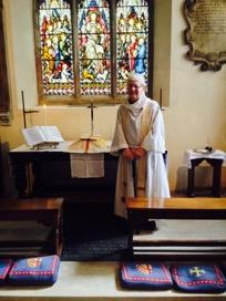 The Rev d Canon Alan Cole Alan first came to St Edward s as Vicar-Chaplain in June 1987. All the Services were BCP - 8am Holy Communion, 11am Matins, 6.30 Evensong.