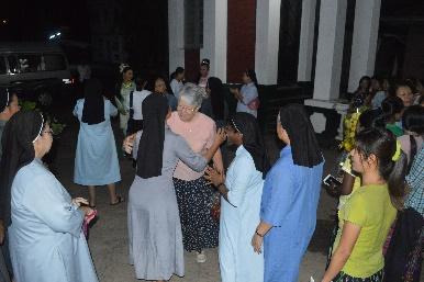 With joy and gratitude, Myanmar Sisters and Good Shepherd family warmly received Sr. Ellen on 23 August night in Yangon.